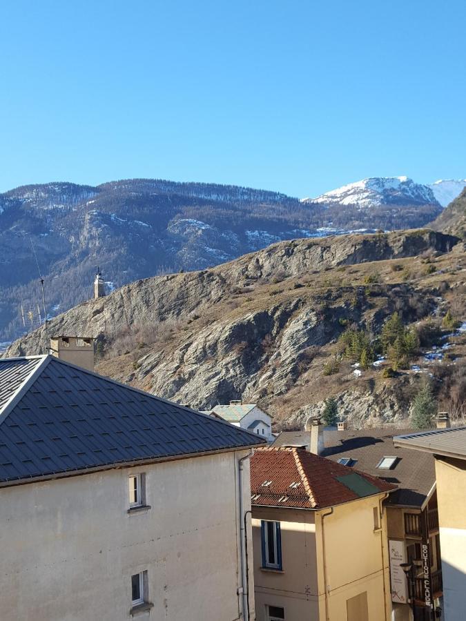 Hotel Restaurant Glaizette LʼArgentière-la-Bessée Exterior foto